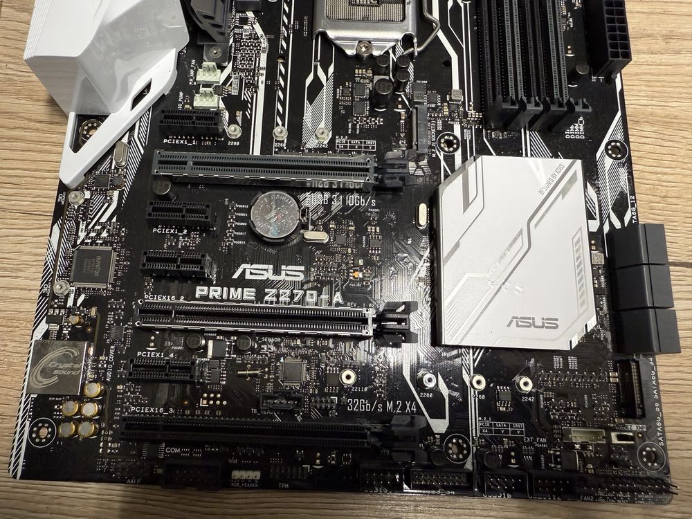 Плата Asus Prime Z270-A стартує без зображення на монітор