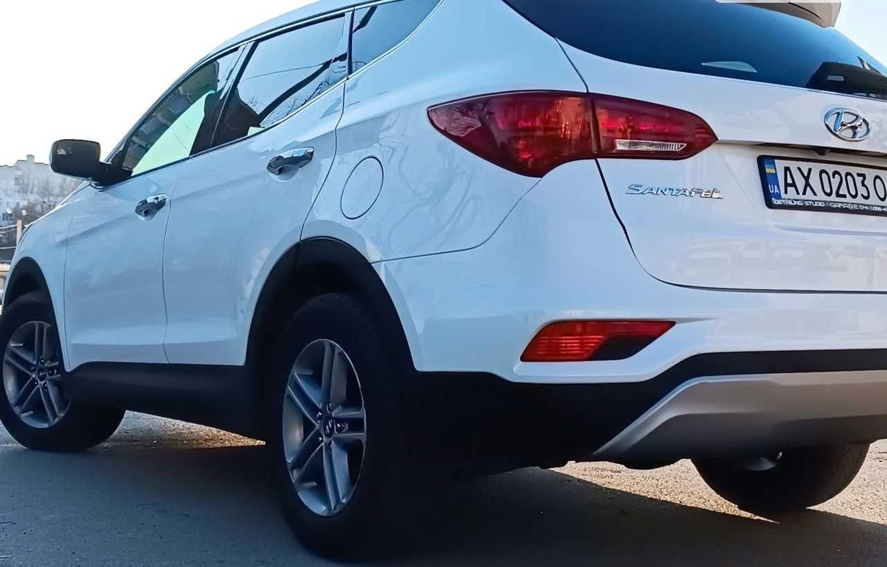 Продам HYUNDAI Santa Fe Premium, 2016,полный