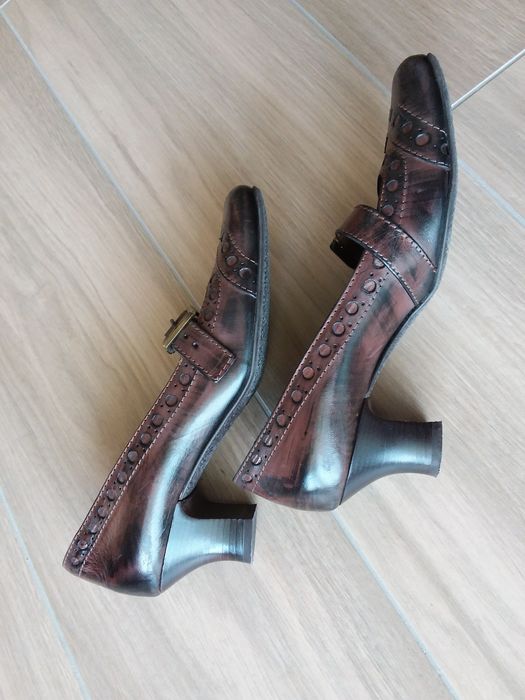Buty damskie skórzane Gino Rossi. rozmiar 39