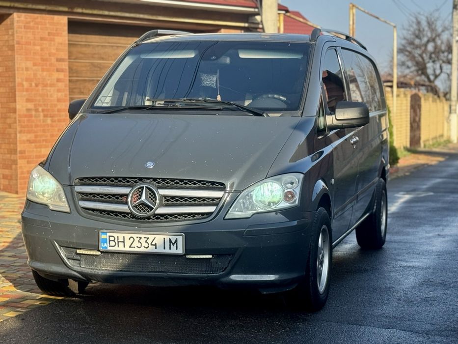 Mercedes Benz Vito 2011