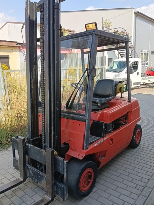 Wózek widłowy LINDE H30T