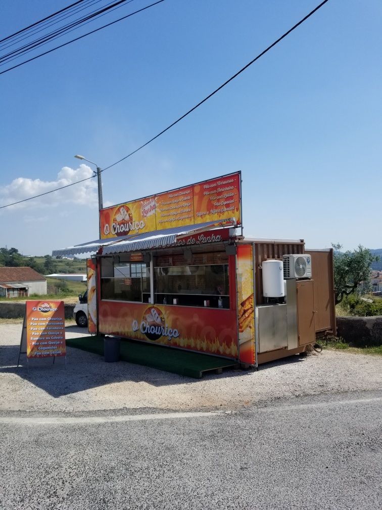 Pavilhão de pão com chouriço