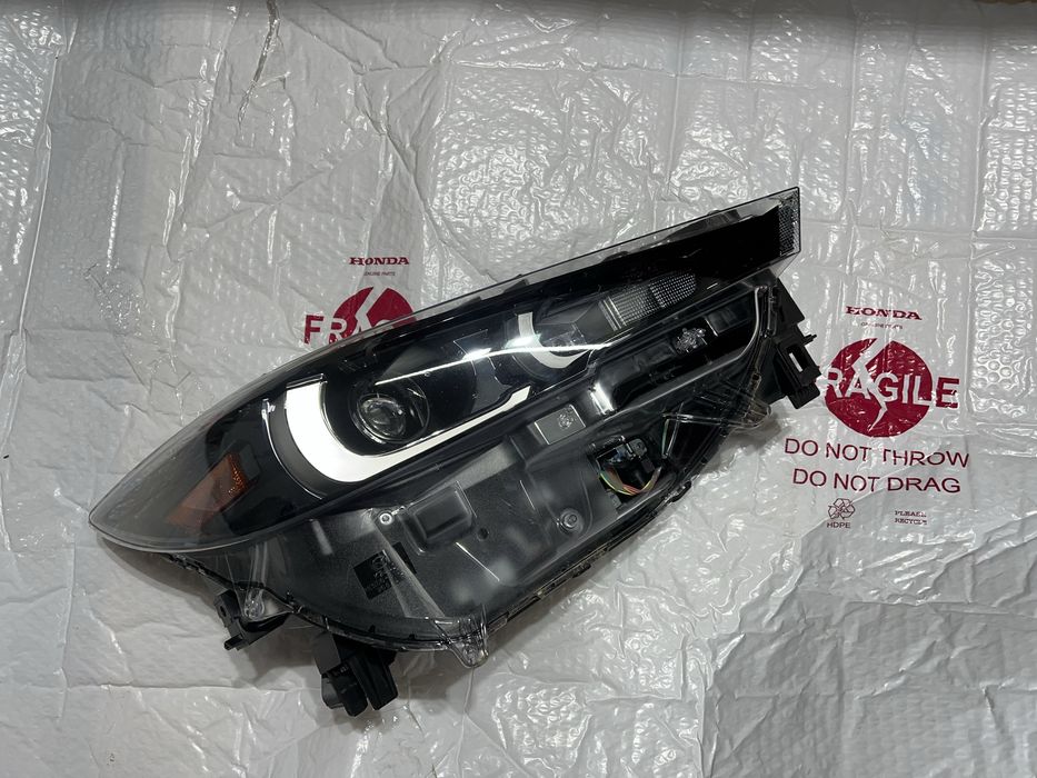 Фара Mazda CX-5 USA