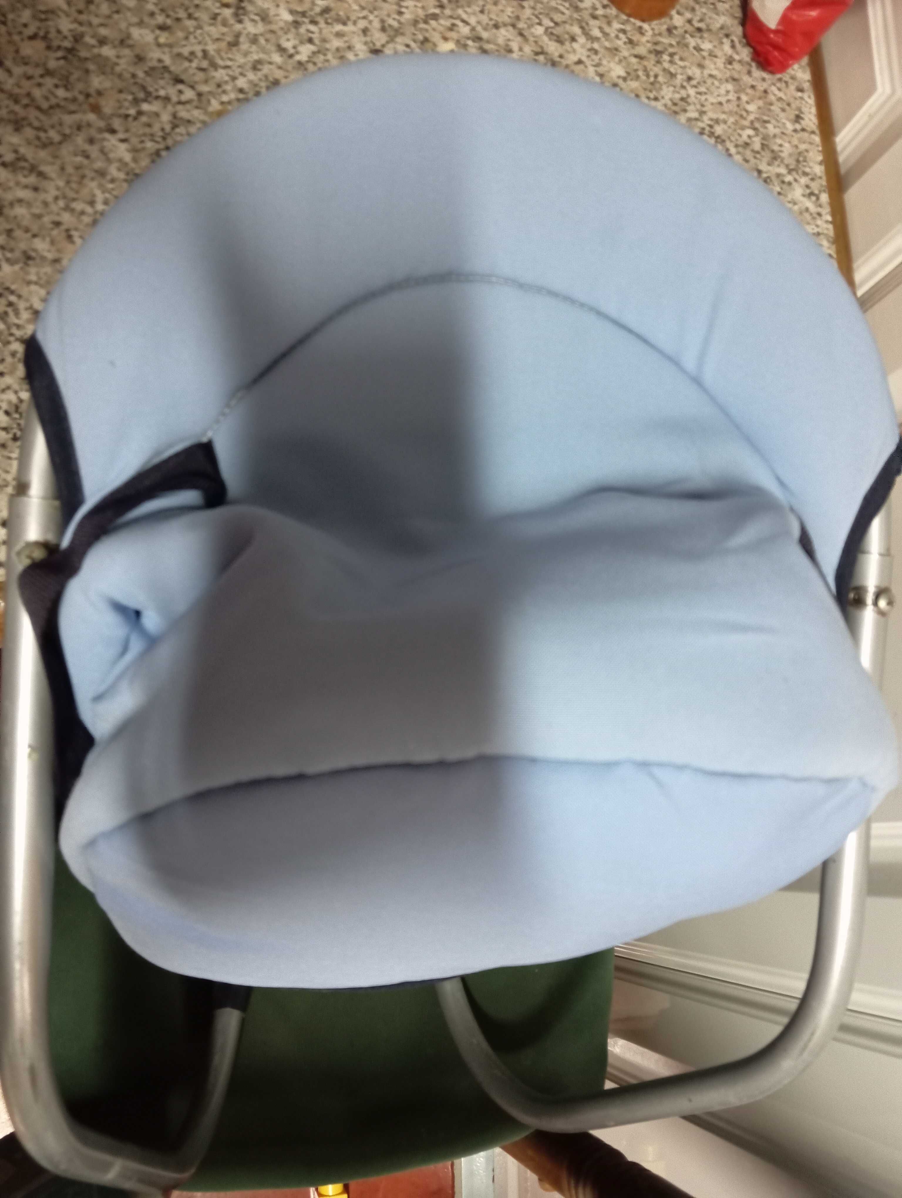 Cadeira bebé para mesa