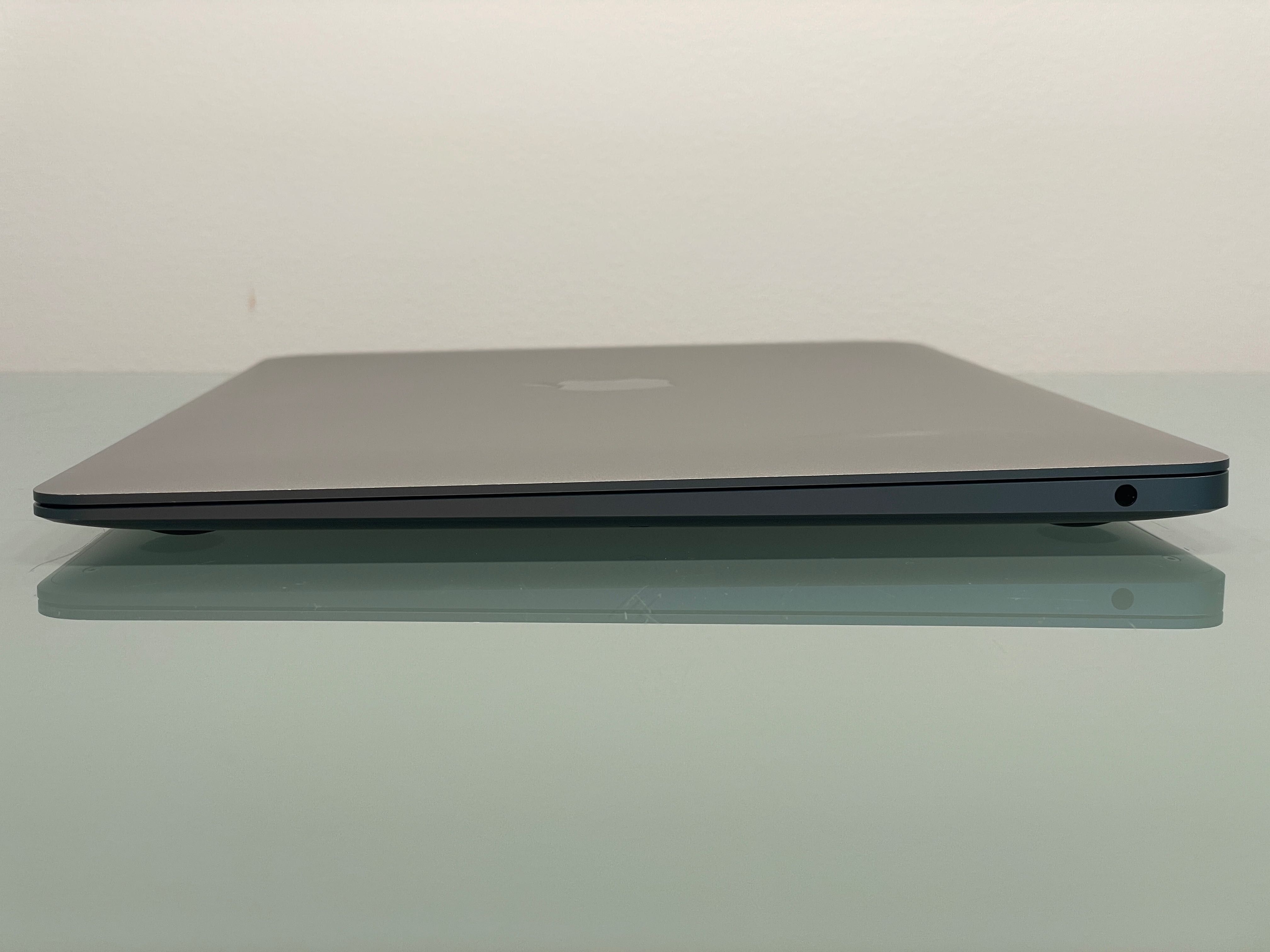 2020 MacBook Air A2337 13" M1 8GB 256GB