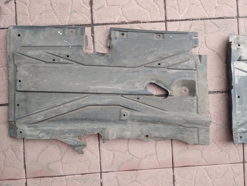 Подкрылки заднии BMW e39