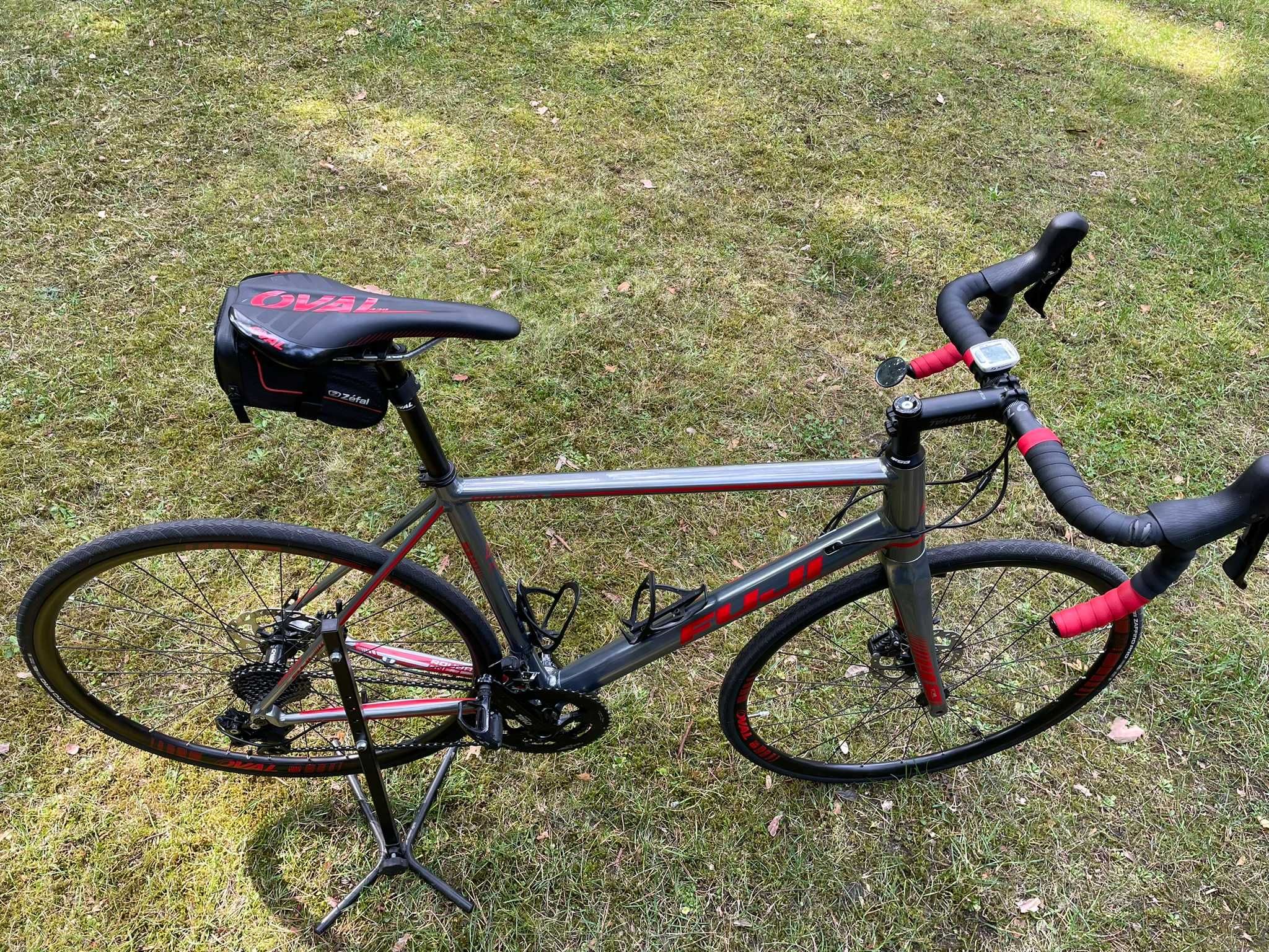 Rower szosowy Fuji Roubaix 1.3, rozmiar 58 XL, Shimano 105