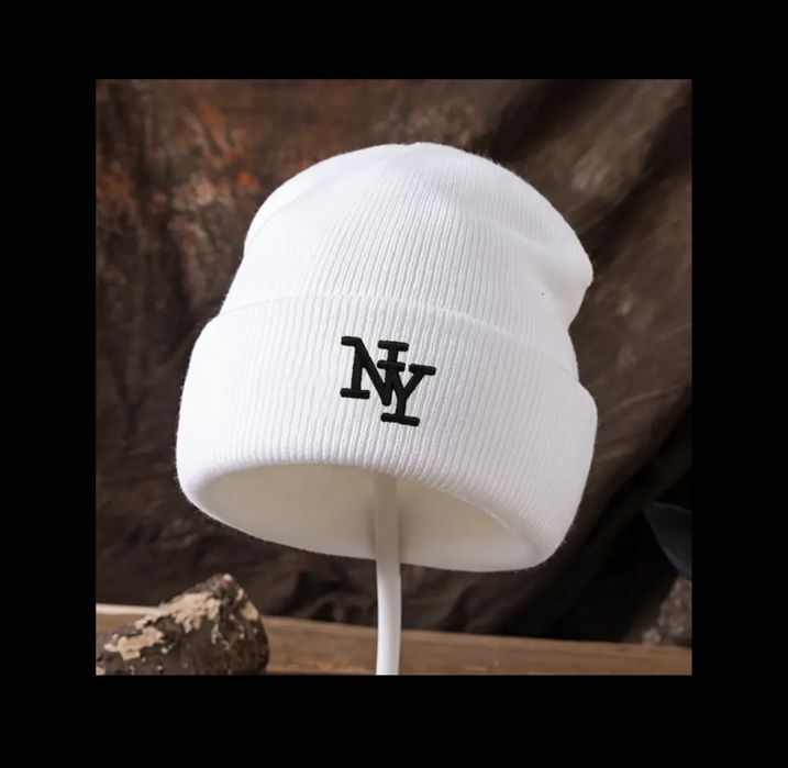 Czapka zimowa NY – modna, ciepła, unisex