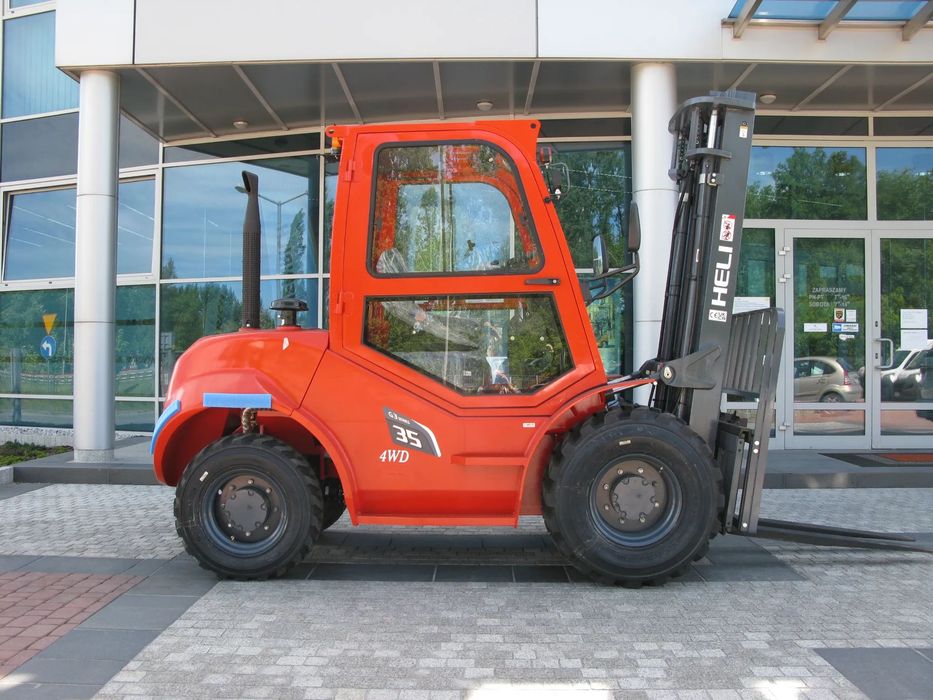 Heli CPCD35-KU5Y4G3  Wózek widłowy HELI CPCD35-KU5Y4G3 Nowy Terenowy 3.5 tony