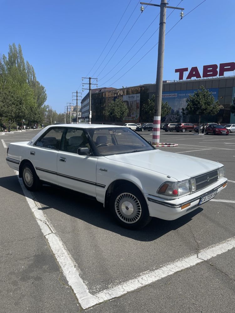 Toyota Crown Super Select