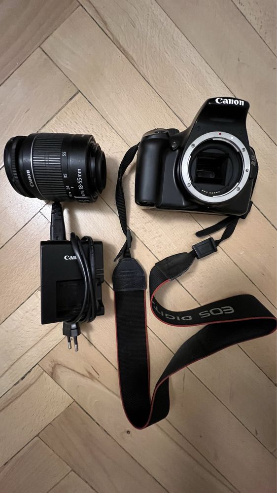 Aparat lustrzanka Canon EOS 1100D