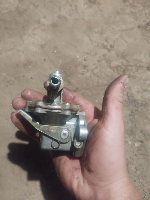 Продам паливний насос ваз/москвіч.