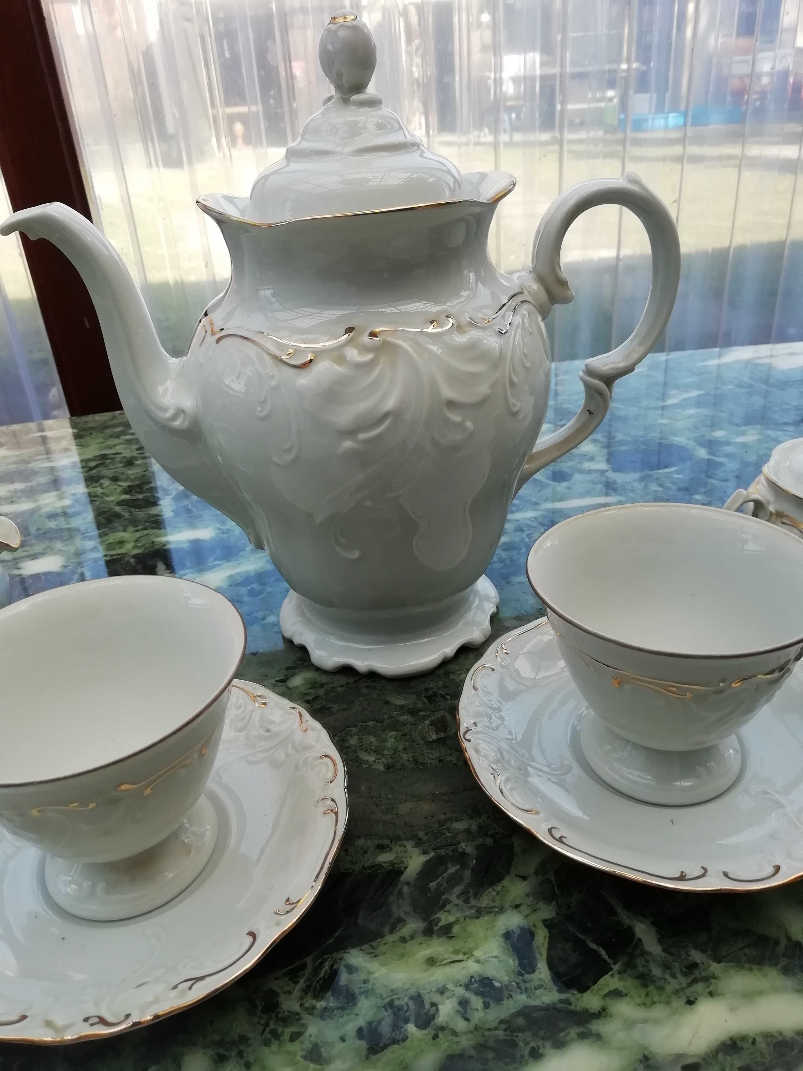 Zabytkowy serwis porcelanowy Karolina