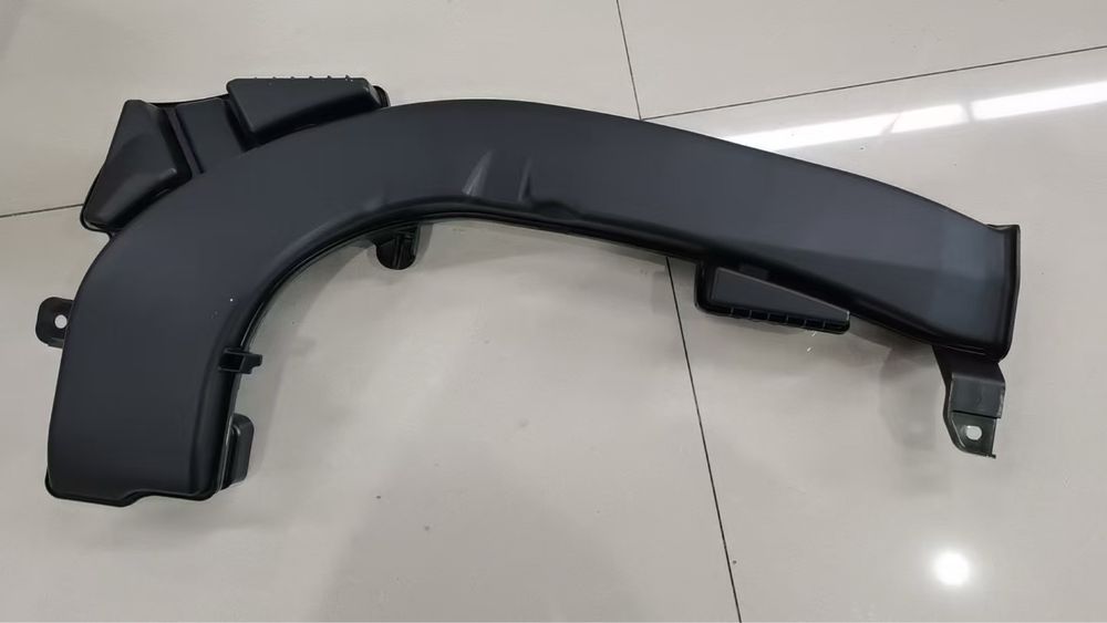 Хром переднего бампера молдинг Ниссан Рог Nissan Rogue T33 2021-2024