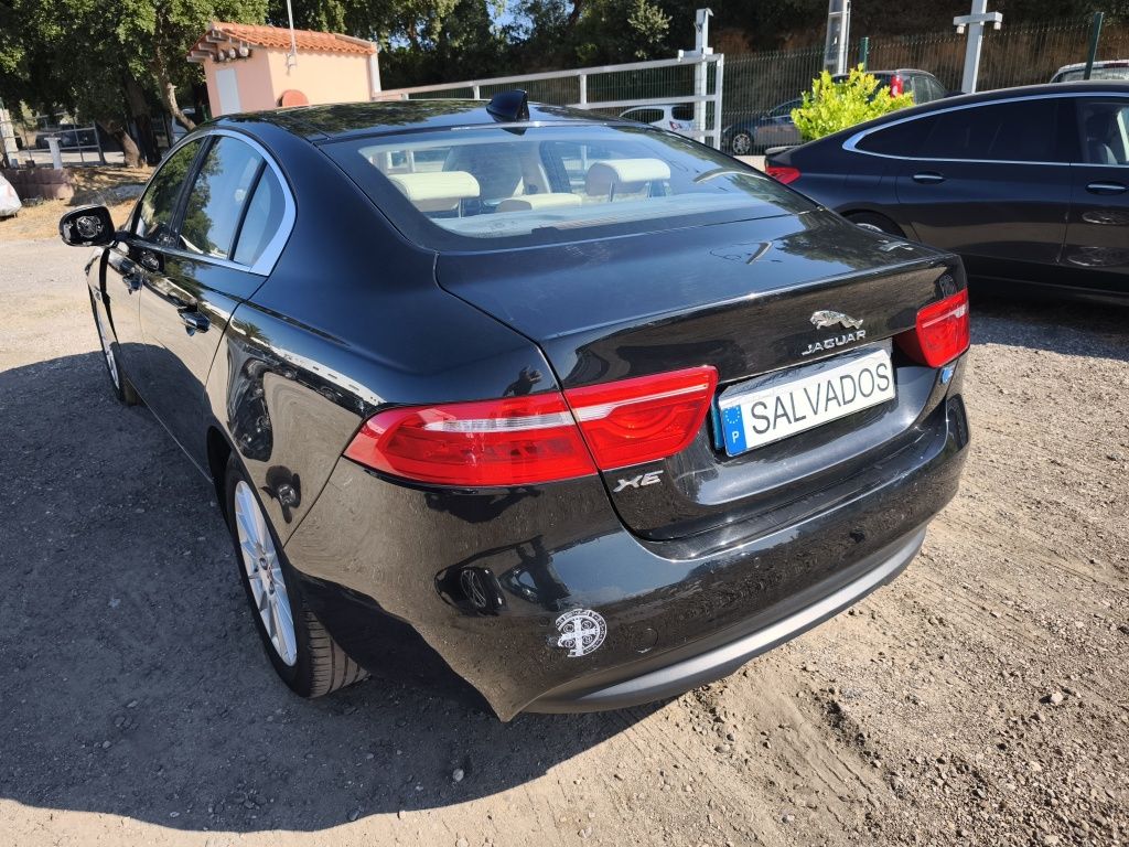 Jaguar XE 2.0 163cv