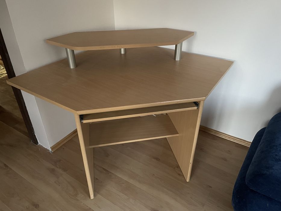 Biurko drewniane narożne