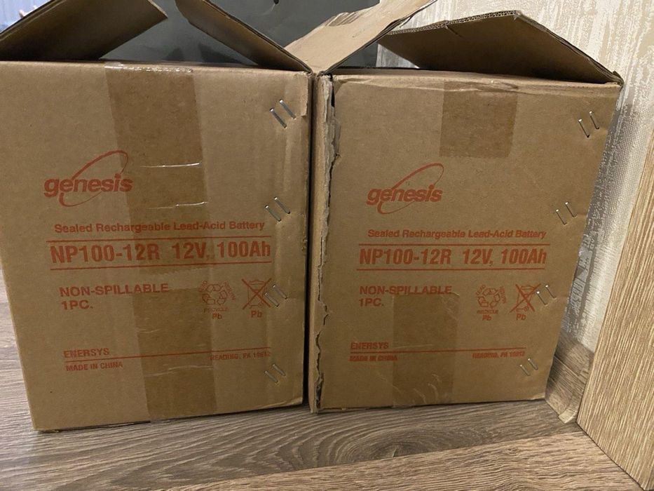 Продается новый гелиевый аккумулятор, 12 V, 100 Ah, цена 6500 грн