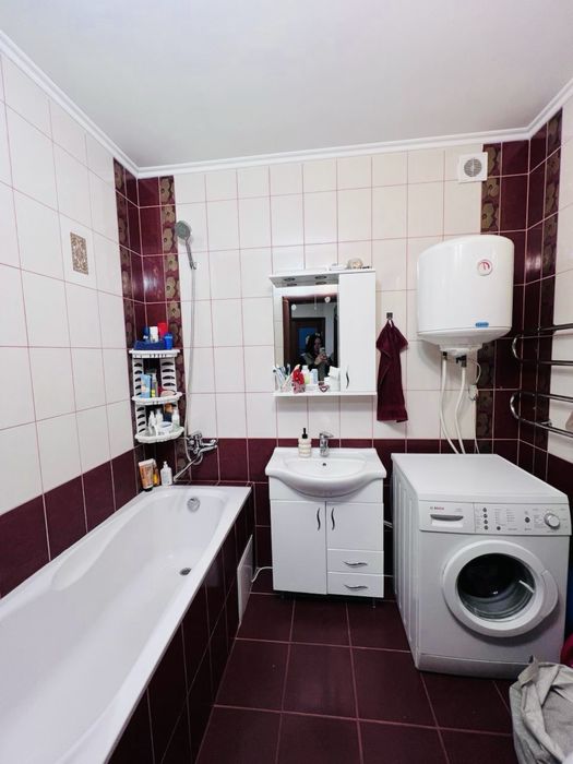 1 кімнатна з неймовірним видом на озеро