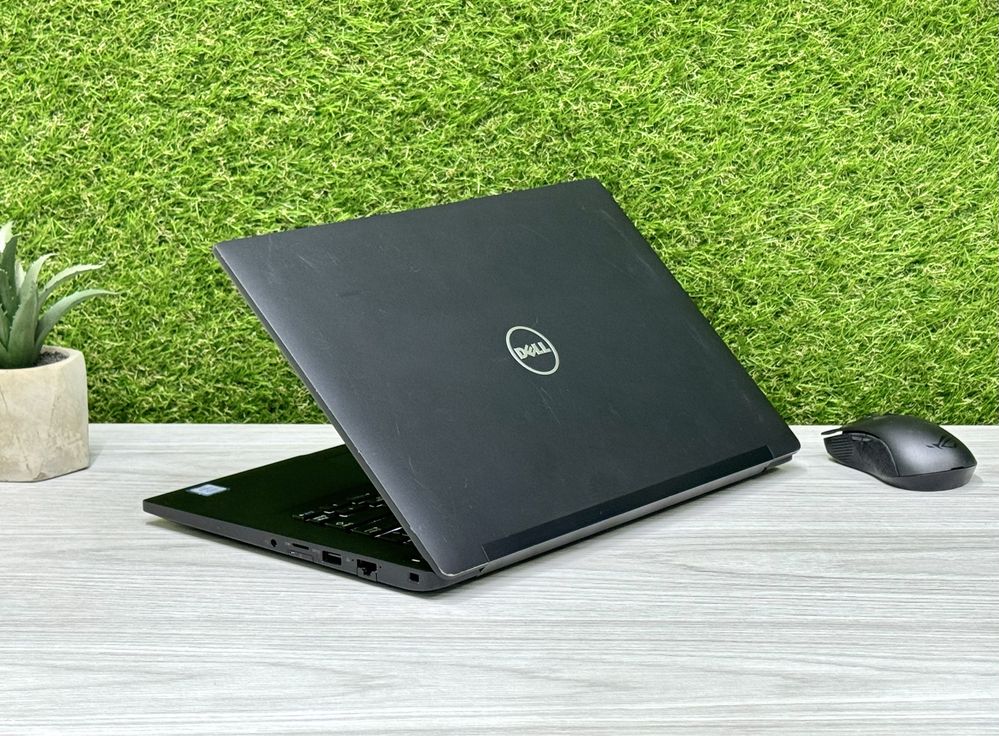 Невеликий ноутбук Dell Latitude 7480 / 14 Дюймів / IPS / Core i5-6300u