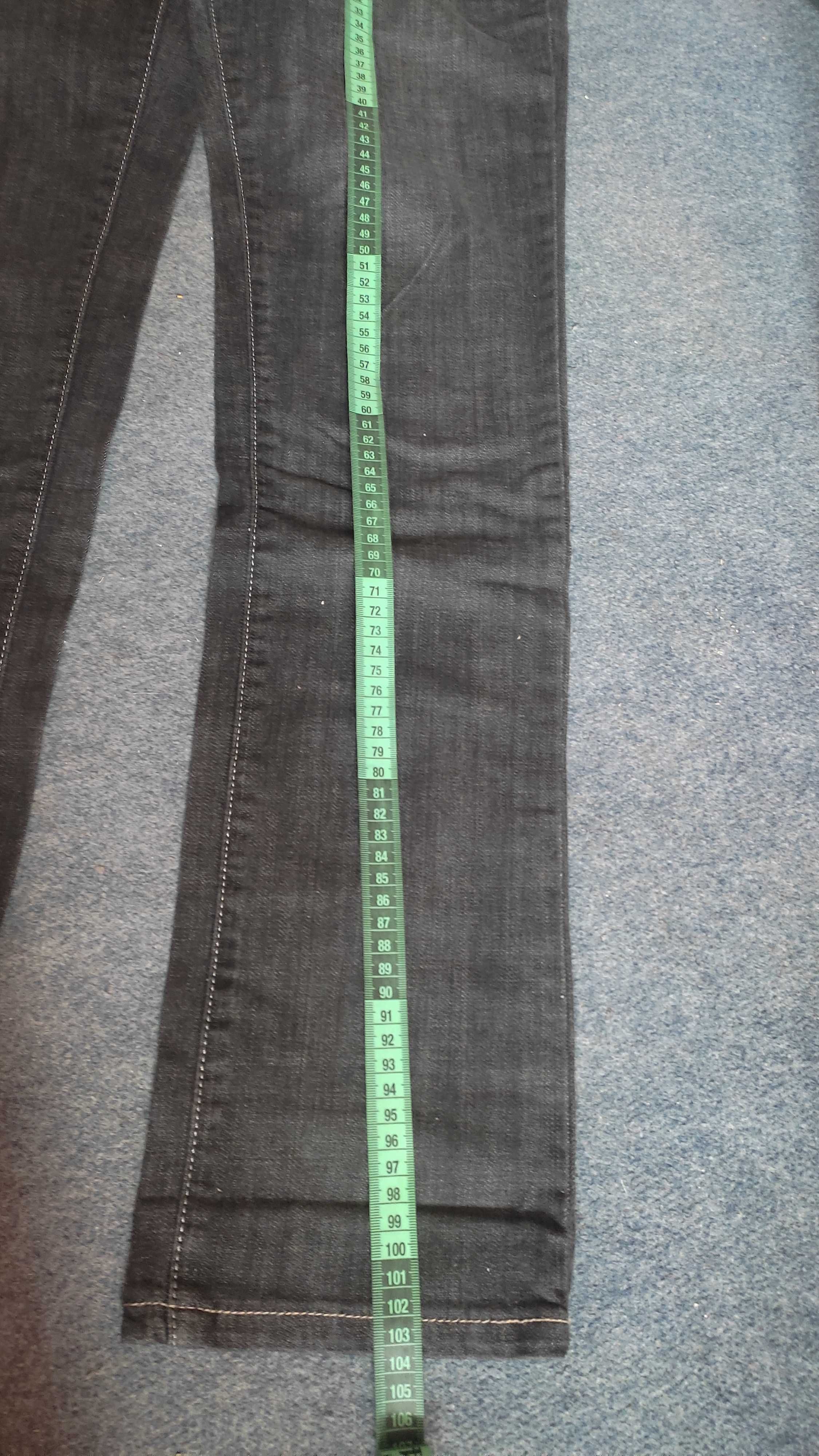 Spodnie jeans damskie