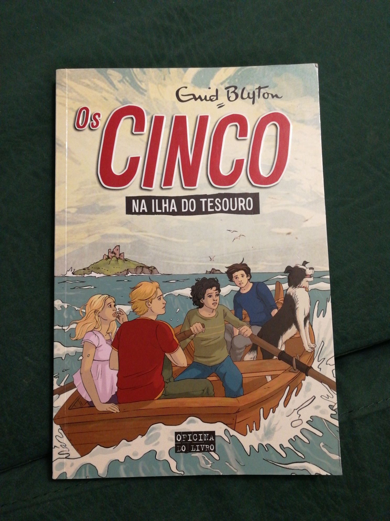 Livro "Os Cinco na Ilha do Tesouro" de Enid Blyton