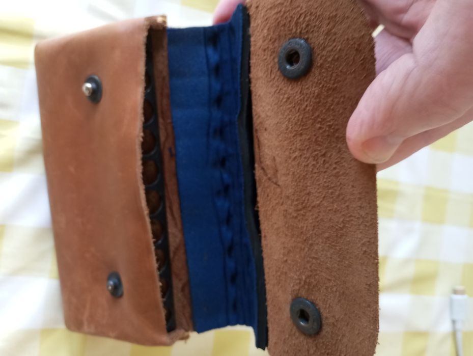 Bolsas em pele para balas de carabina