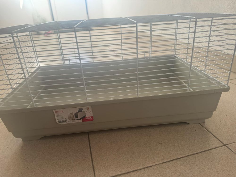 Gaiolas de hamesters e coelhos