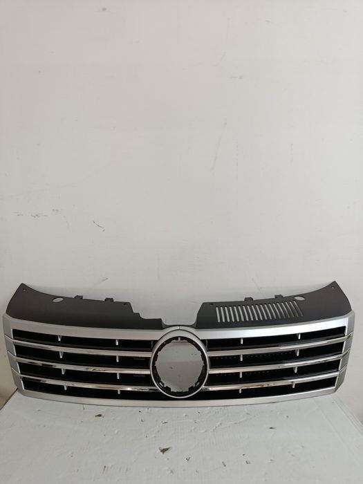 Решітка радіатора VOLKSWAGEN PASSAT CC