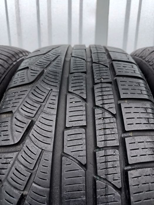 Opony zimowe 225/50/17 Continental Pirelli