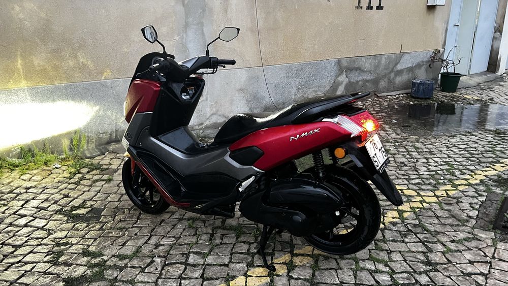 Yamaha N-Max ( VENDIDA )