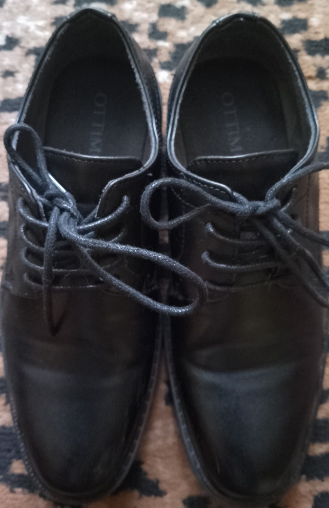 Eleganckie buty chłopięce r.34
