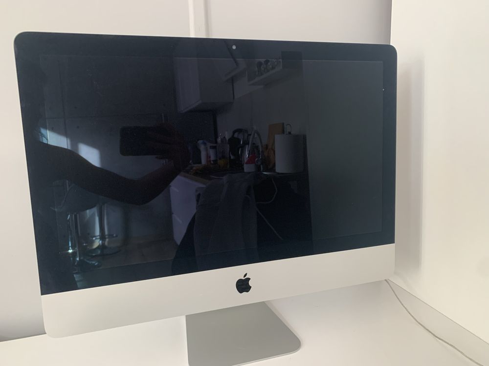 iMac 21,5 cala, late 2013, i5 8 GB RAM