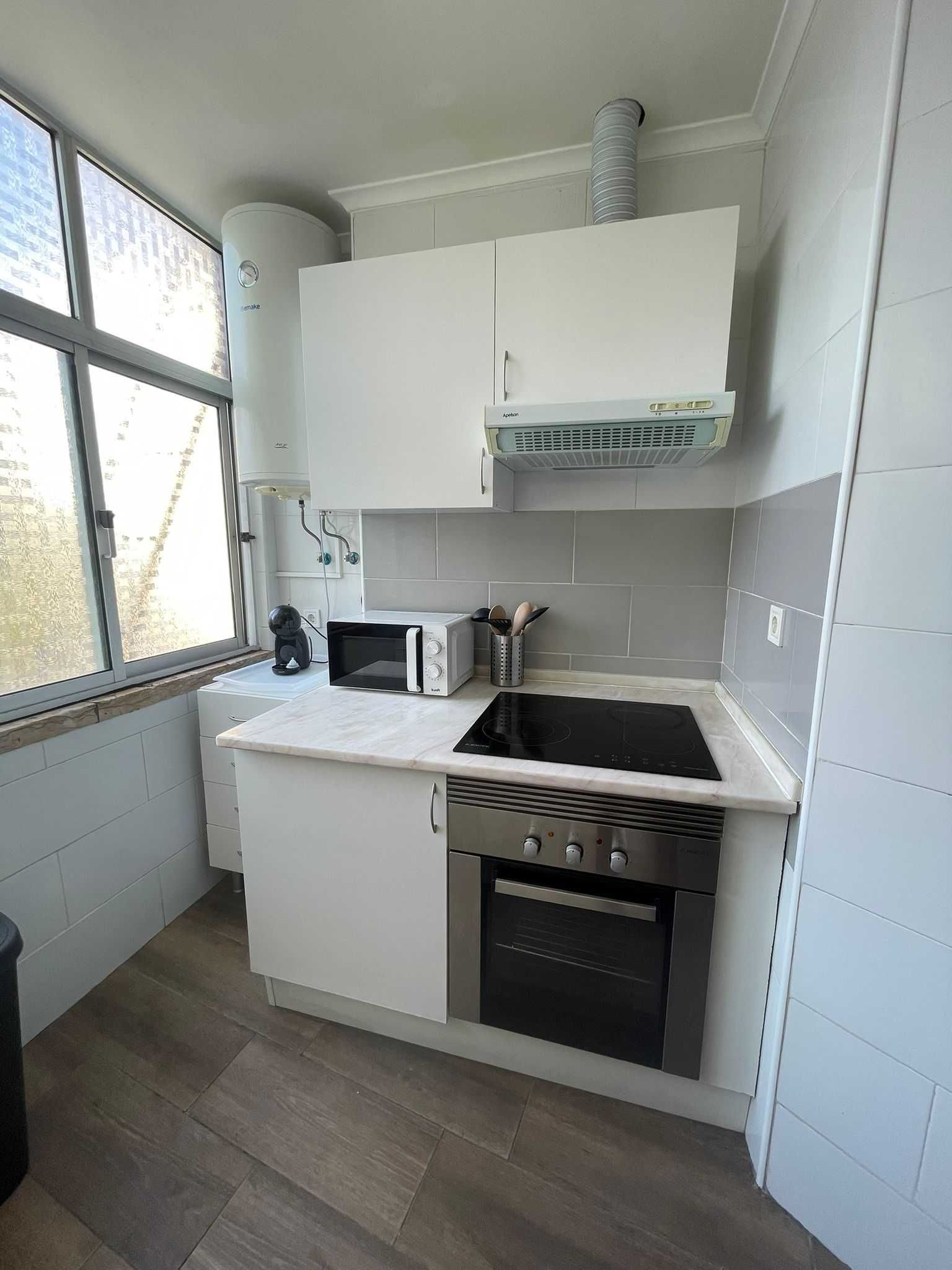 Quarto Individual Penha de França com varanda