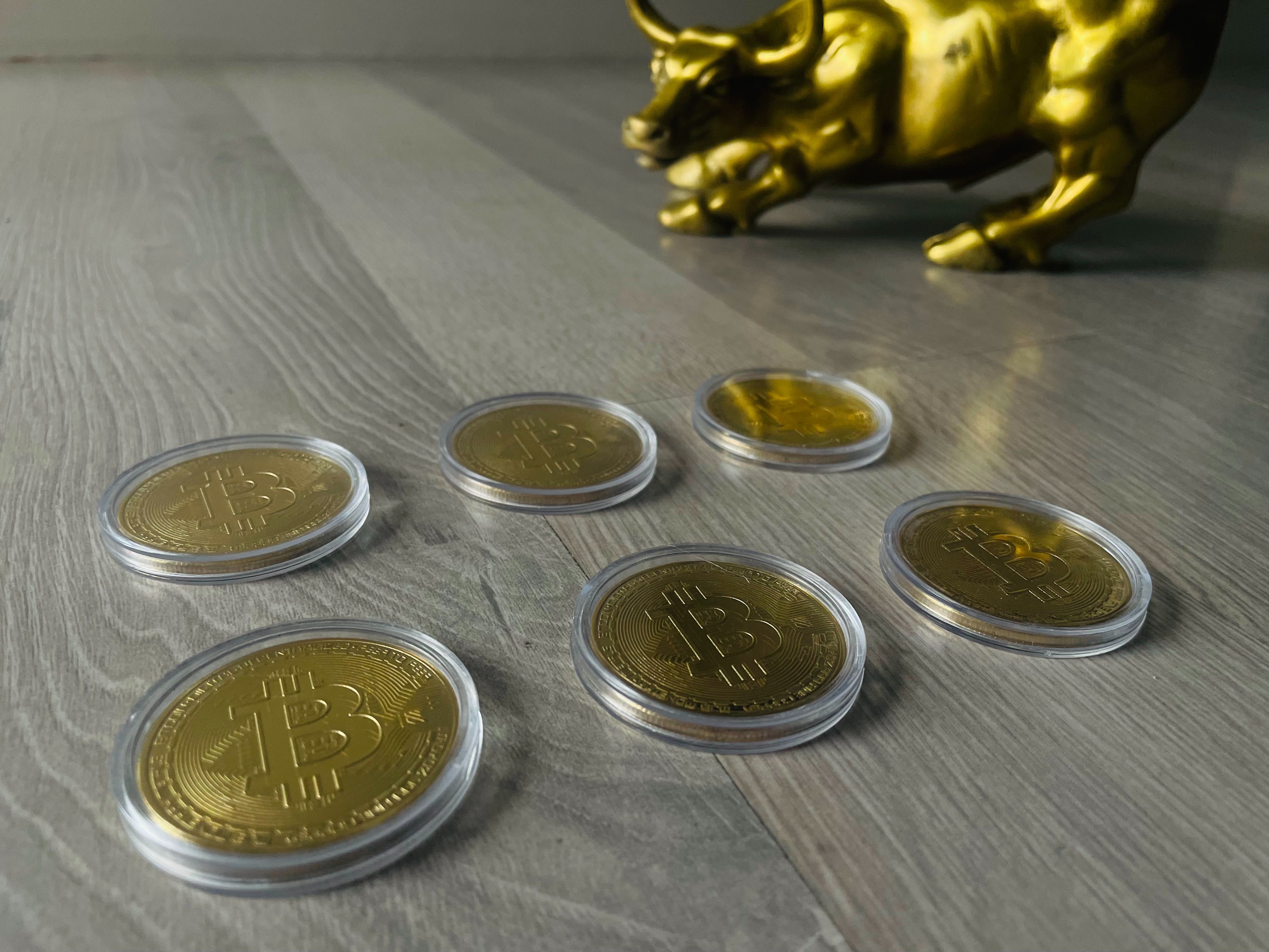 Moneta Bitcoin w osłonie