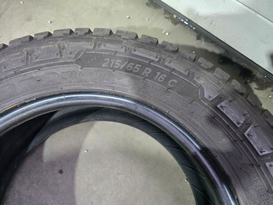 Michelin Agilis Crossclimate 215/65R16C 109/107T 6,5mm 4X 21R