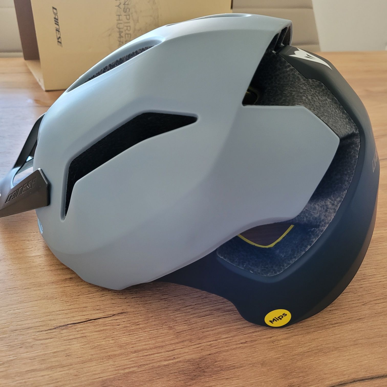 NOWY Kask Rowerowy Dainese Linea 03 Mips Nardo Gray/Black L/XL