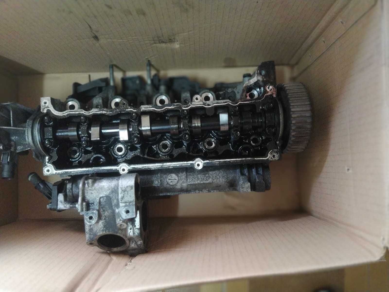 Colaça / Cabeça De Motor
RENAULT CLIO III 1,5 DCi ,2006