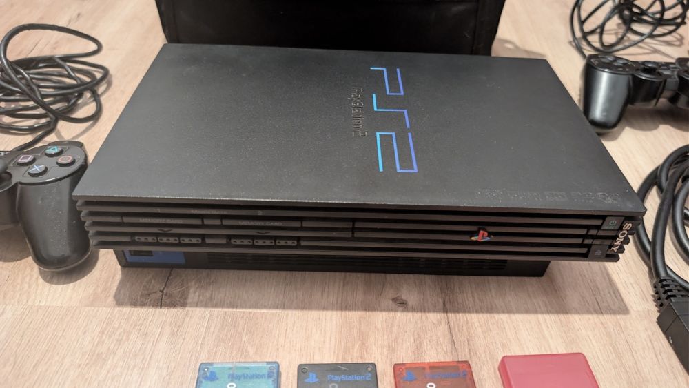 PlayStation 2 (Fat) with 3 Controllers, 3 Memory Cards, and Multitap64551107178242121