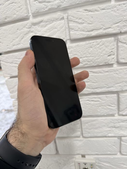 Б/У iPhone 16 Pro Max 256GB Black Titanium