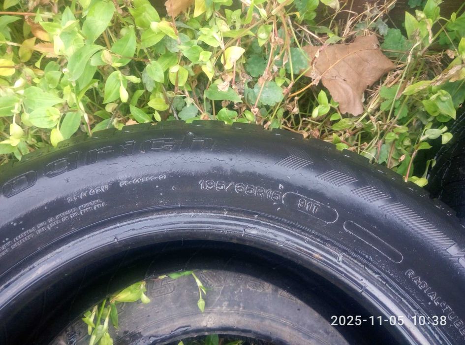 Шины колеса 195 65 R15 бу