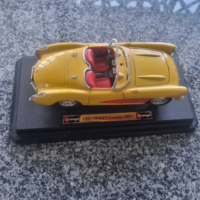 Carros de coleção Barugo