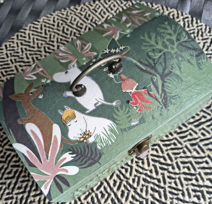 Pudełko Muminki decoupage