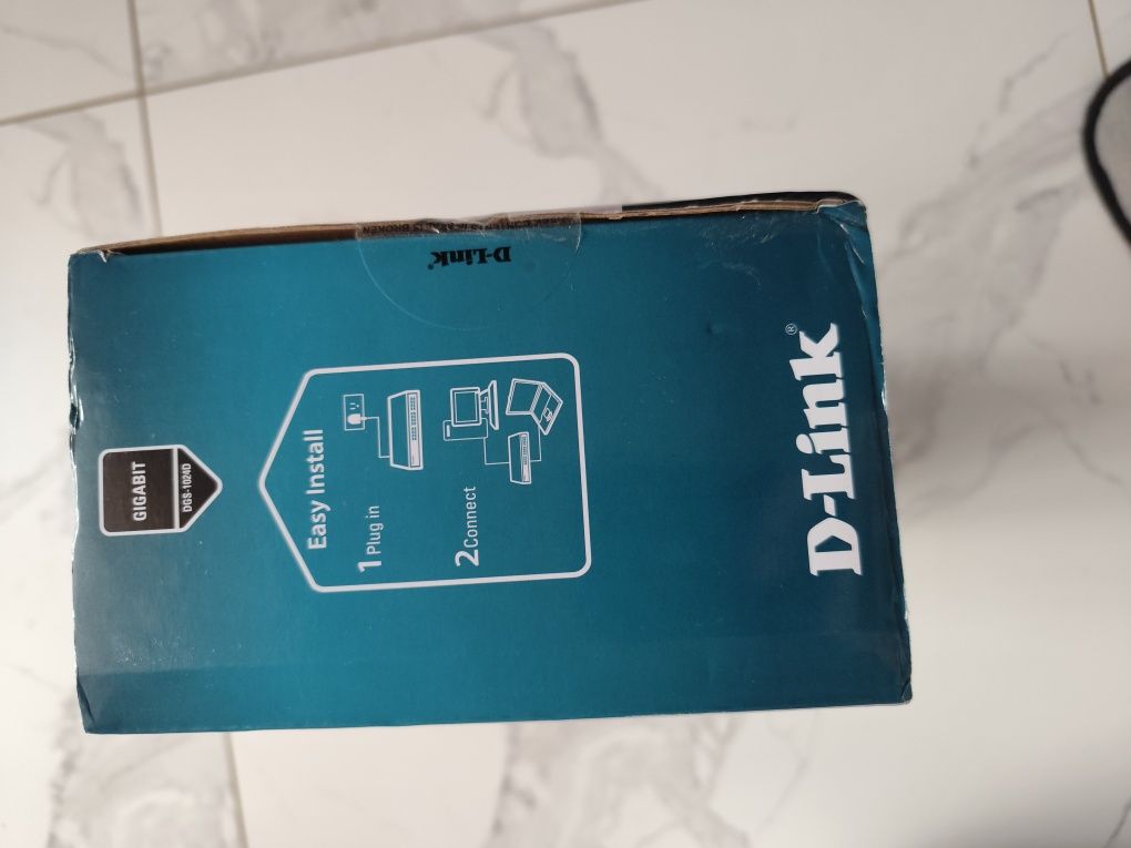 Комутатор D-LINK DES-1024D