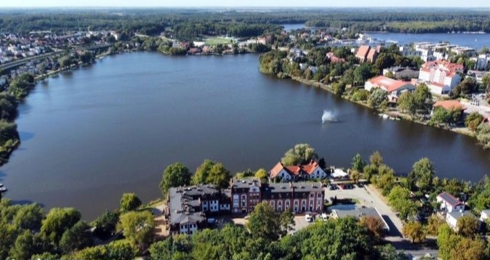 Wakacyjny termin od 15 sierpnia. Komfortowy apartament nad jeziorem