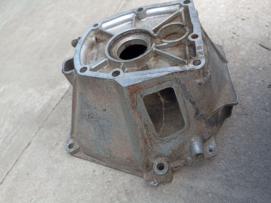 продам кожух маховика на ваз-2101 2107