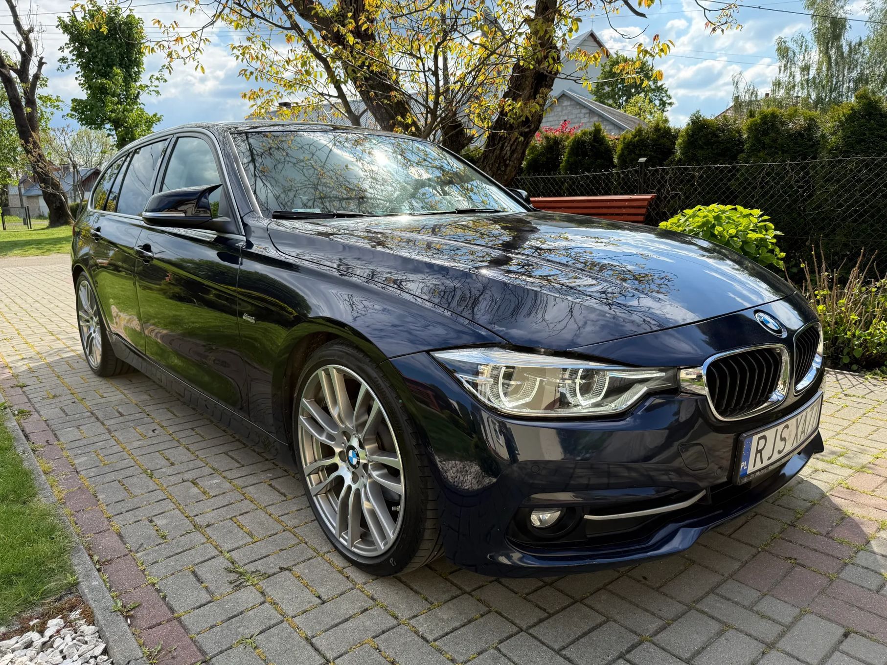 BMW Seria 3 Individual, HUD, Adaptive LED, ACC, 19"