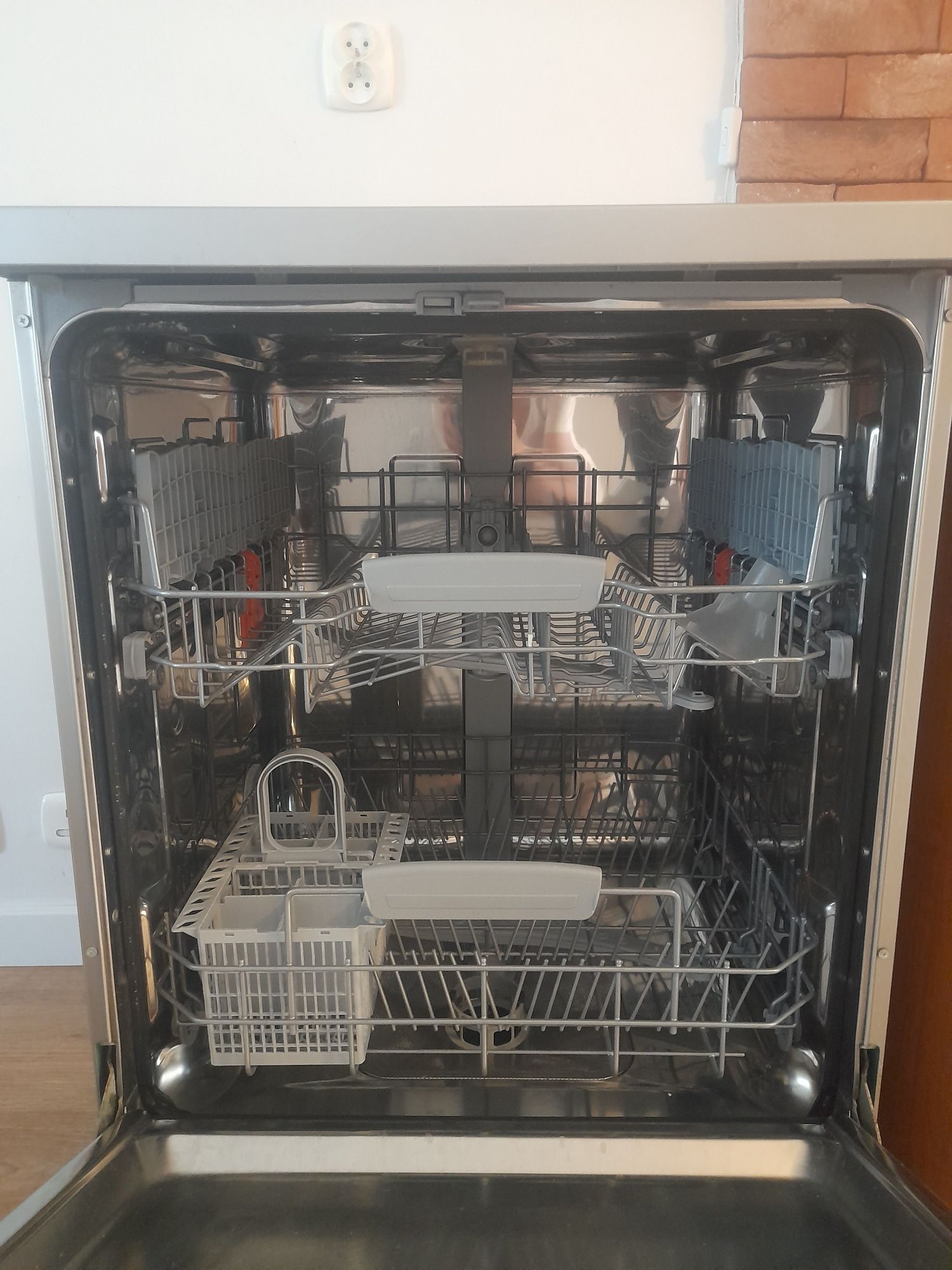 Zmywarka Hotpoint Ariston