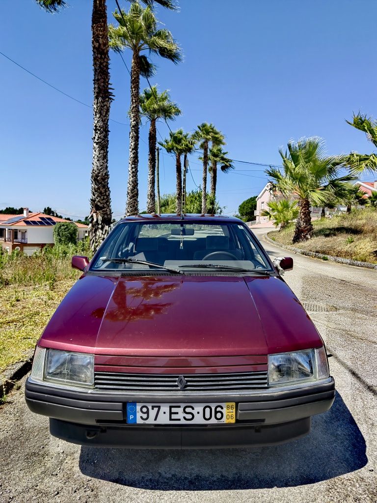 Renault 25 GTX 2.5cc