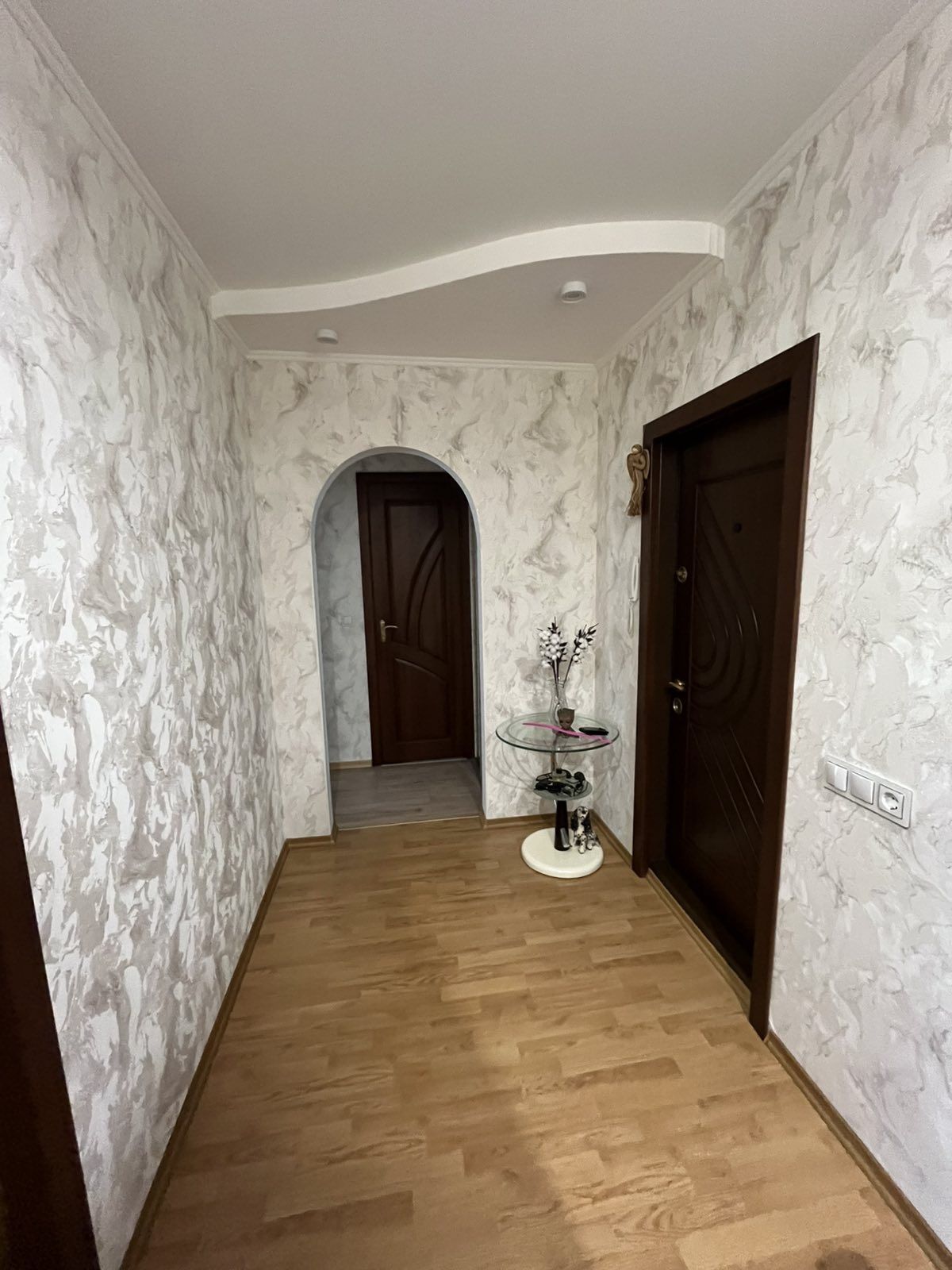 Продаж 2 кімнатної квартири район Сади 2