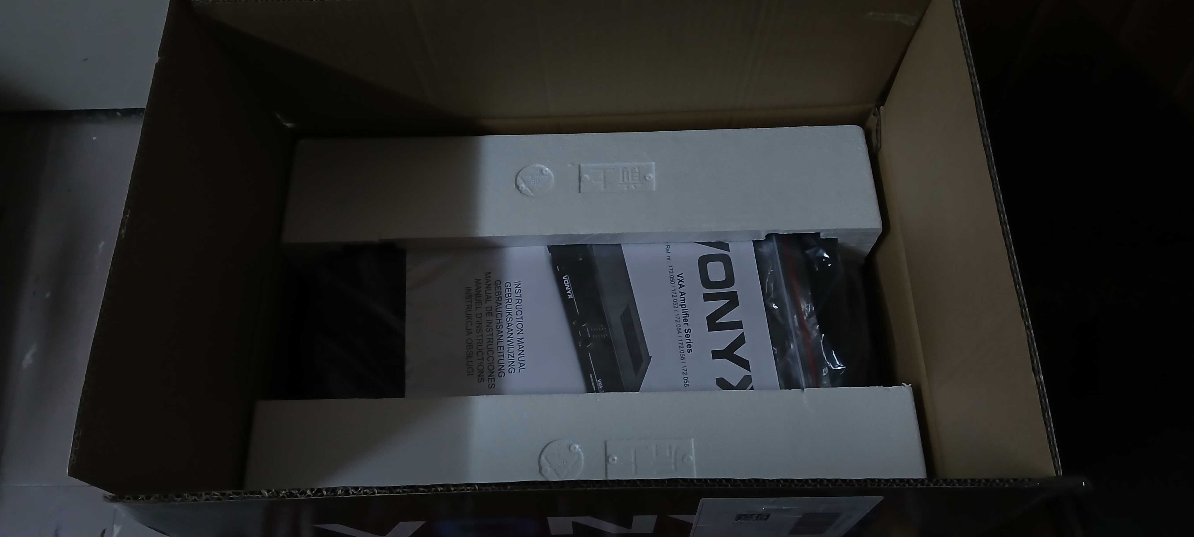 Wzmacniacz stereo VONYX VXA-800
